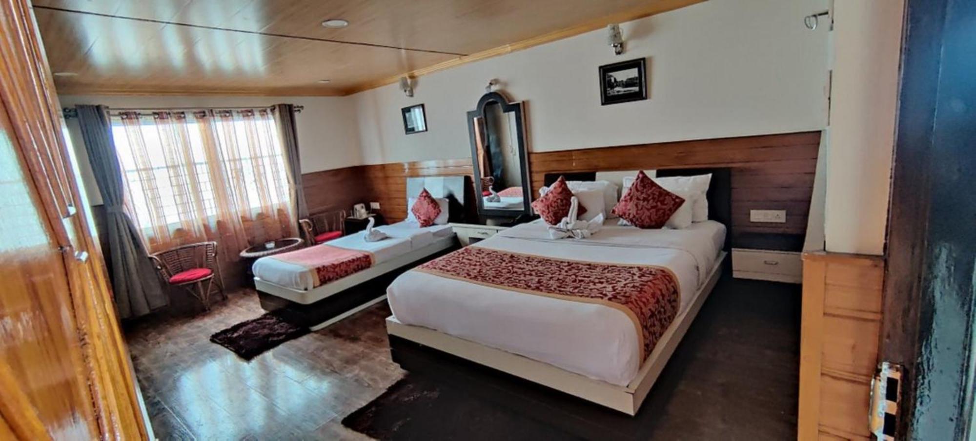 Hotel Kasturi Palace Darjeeling - Excellent Service Recommended Екстер'єр фото