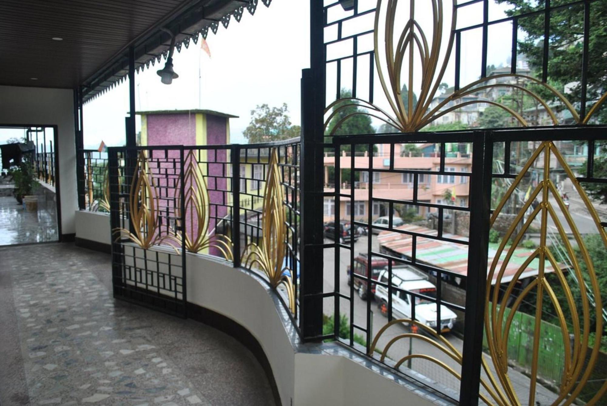 Hotel Kasturi Palace Darjeeling - Excellent Service Recommended Екстер'єр фото